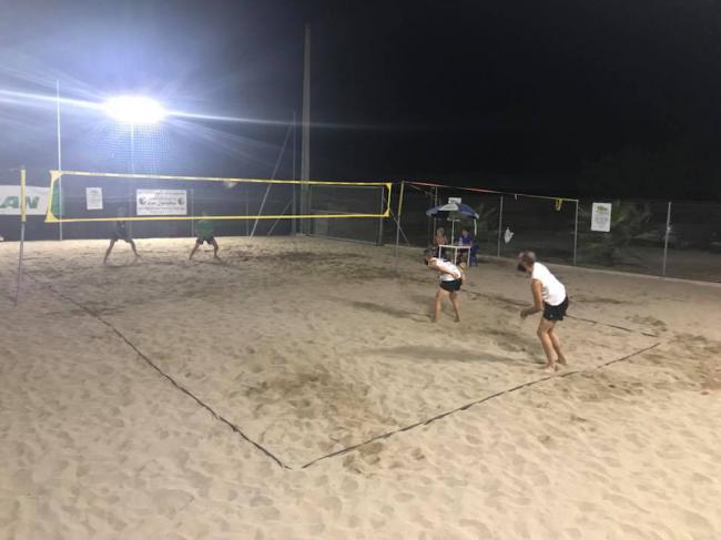 Las pistas de voley-playa de San Roque acogen el II Torneo de 24 horas