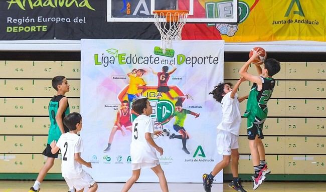 Almería participa con 21 centros en la Liga 'Edúcate en el Deporte'