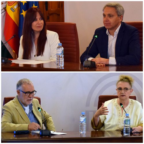 Vicente Vallés y Ana Rossetti, en la Feria del Libro de Almería