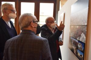 Inaugurada En Vícar La Exposición Sobre Los Cincuenta Años De Los Poblados De Colonización