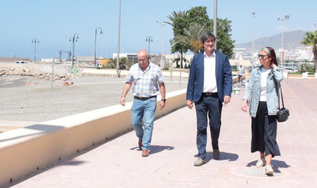 70.000 euros para acondicionamiento y nuevas infraestructuras en playas de Adra