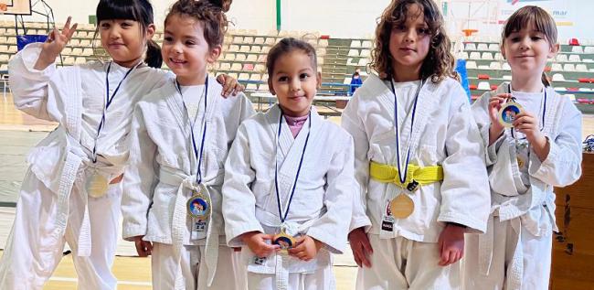 100 deportistas participan en el Torneo de Navidad de Judo, organizado por la EDM Alianza-Ksv